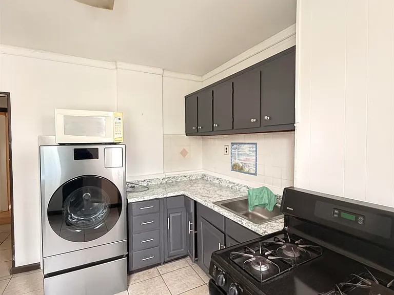 167 Garfield Ave #2 — Photo 10