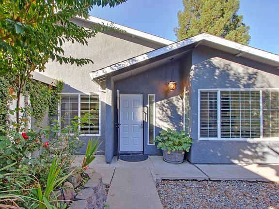 2nd image of 9573 Hollingsworth Way