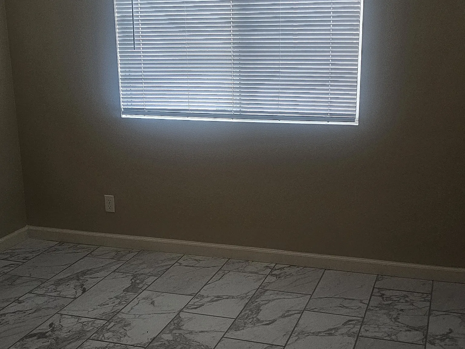 3 bed, 1324 sqft, $2,250 — Photo 4