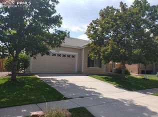 5153 Mountain Air Cir, Colorado Springs, CO 80916