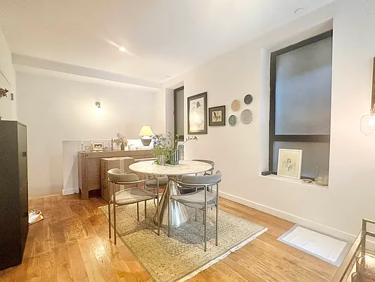 Rented by Bedford 6 Real Estate | media 3