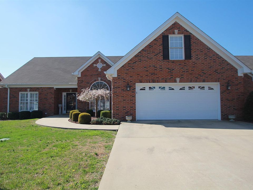 1st image of 149 Magnolia Glen Cir
