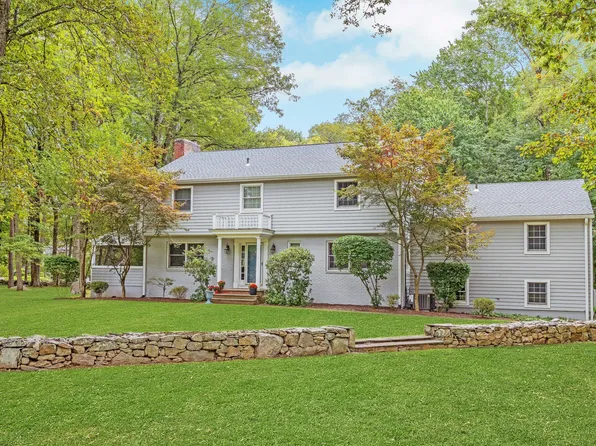 95 Foxwood Road, Stamford, CT 06903
