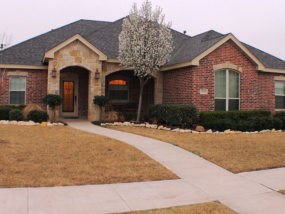 1st image of 709 Benelli Dr