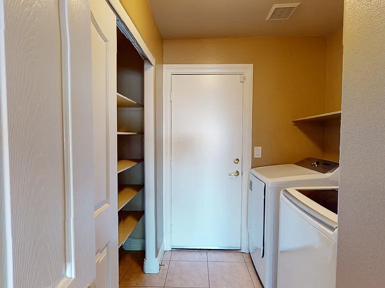 8961 Warm Glow Way — Photo 26