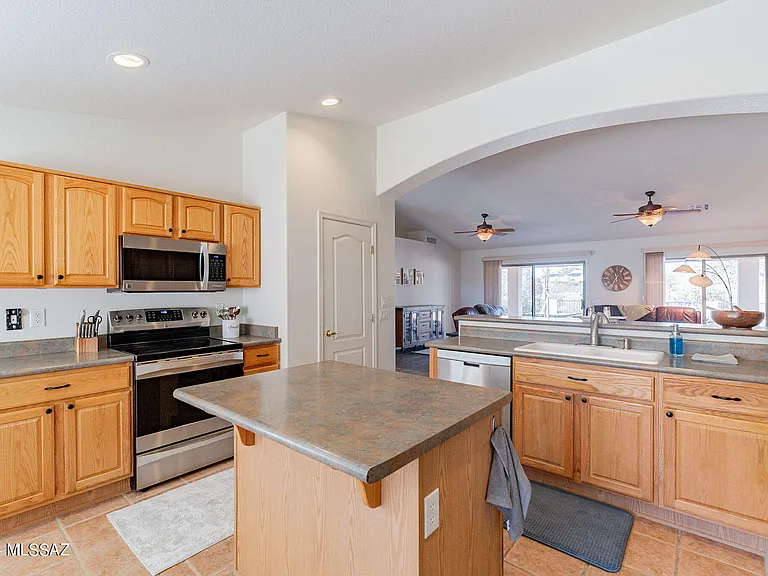 36500 S Rock Crest Dr — Photo 17