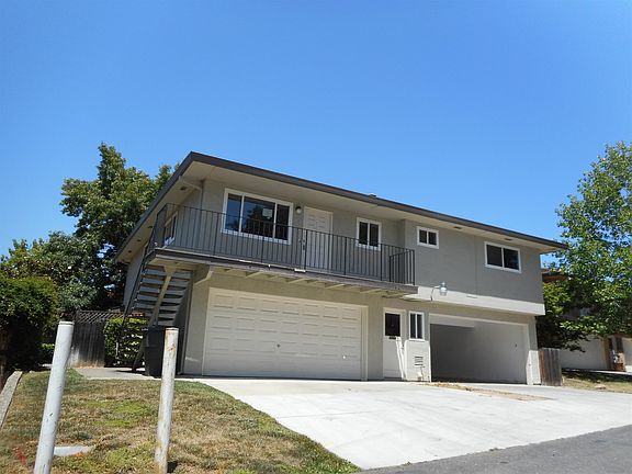 4th image of 4742 Greenholme Dr APT 4