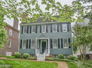 9884 Palace Green Way, Vienna, VA 22181