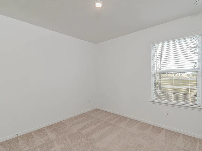 5727 Finely Run St — Photo 17