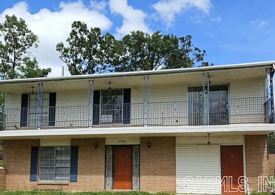 1st image of 5708 Shamrock Dr