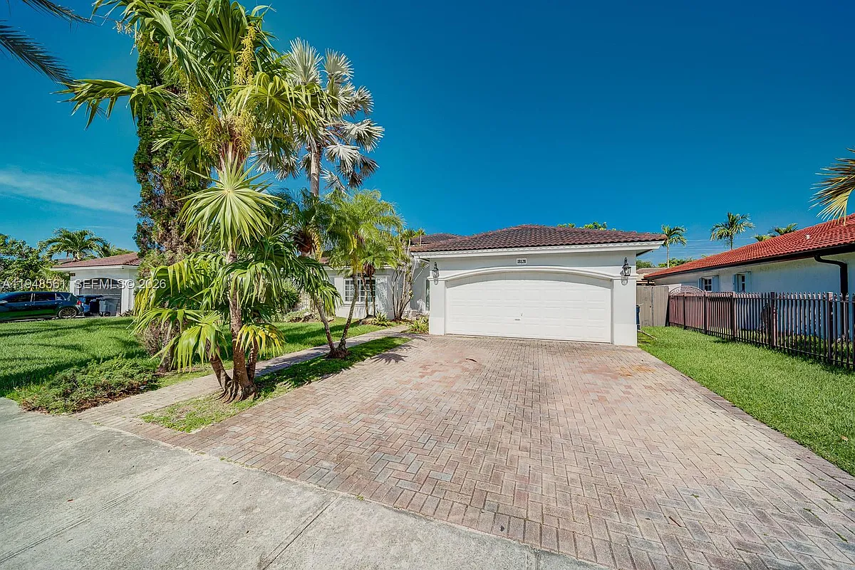 Building Photo - 18128 SW 151st Ave