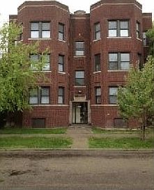 4th image of 6400 S Rockwell St #1