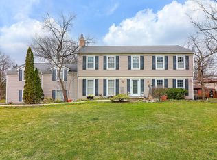 2N734 Wayne Oaks Ln, West Chicago, IL