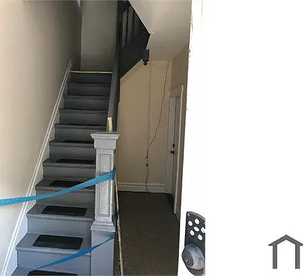 3 bed, $2,300 — Photo 3