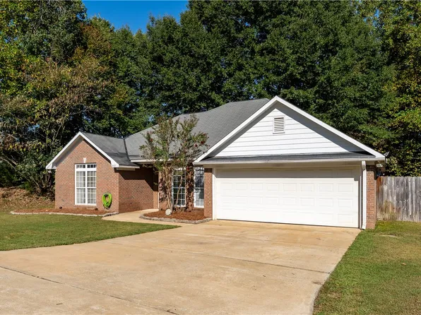 3212 Thornberry Cir, Phenix City, AL 36867