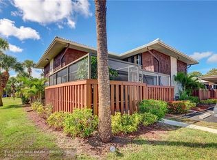 1202 SE Excaliber Ln #B, Port Saint Lucie, FL 34952
