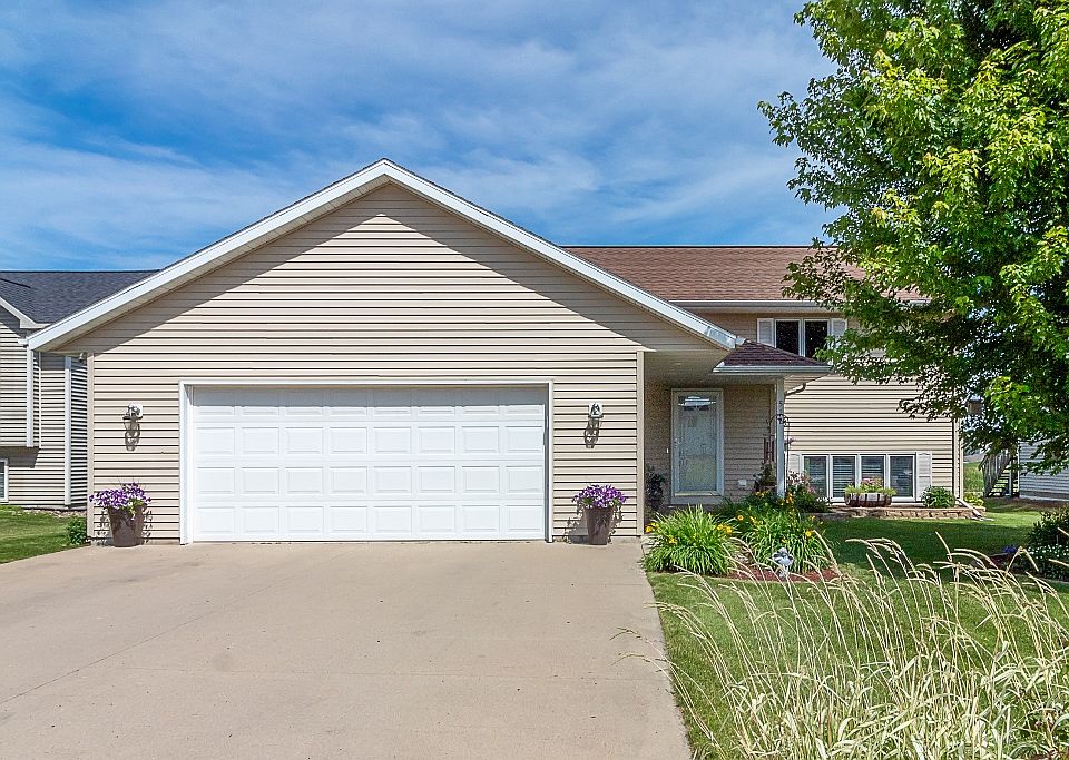 1st image of 517 Allyn Cir