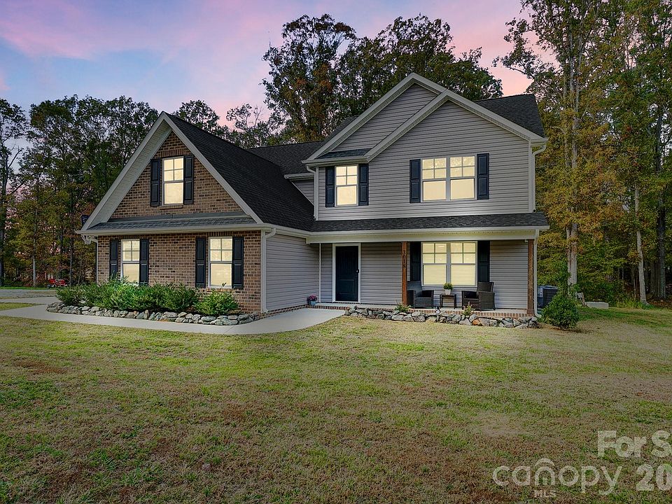 1st image of 3018 Corinth Church Rd