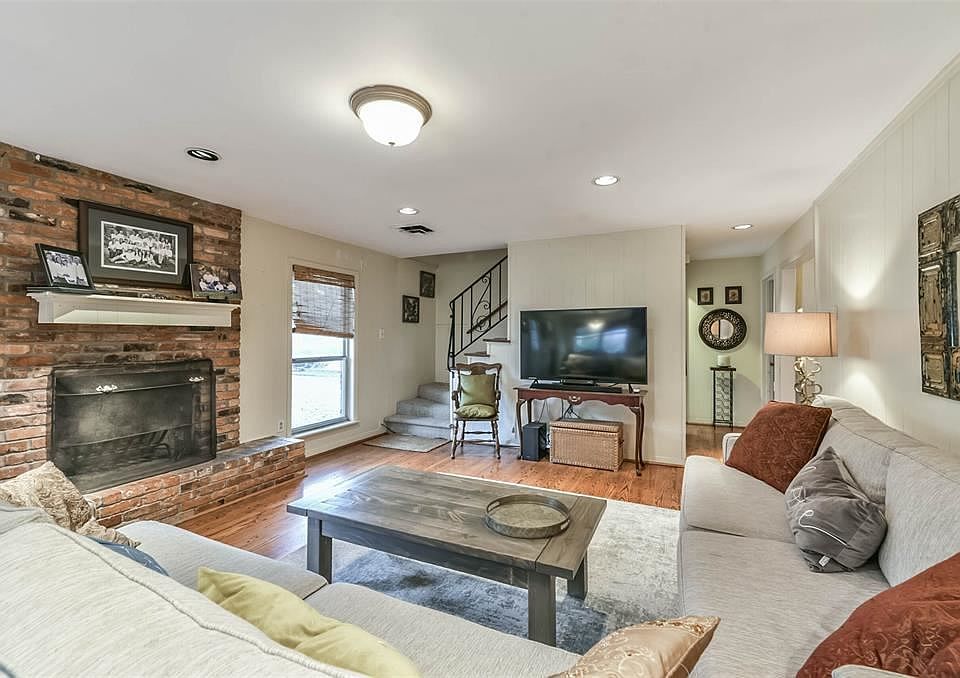 1st image of 8514 Dashwood Dr