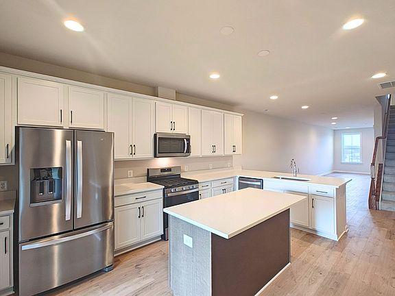 The kitchen of the Northgate on homesite 1009 at Hiatt Pointe at Snowden Bridge.