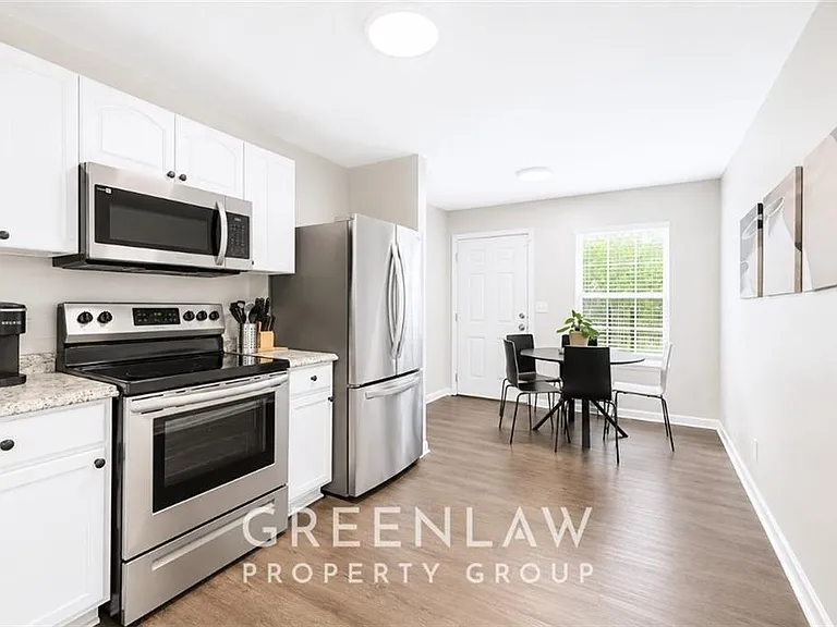 999 Washington St SW — Photo 11