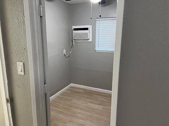 Side Room to Main Bedroom Workspace/ Den / Small Kids Room