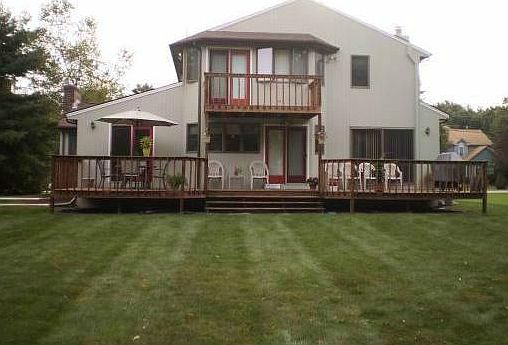 2nd image of 10 Douglas Dr