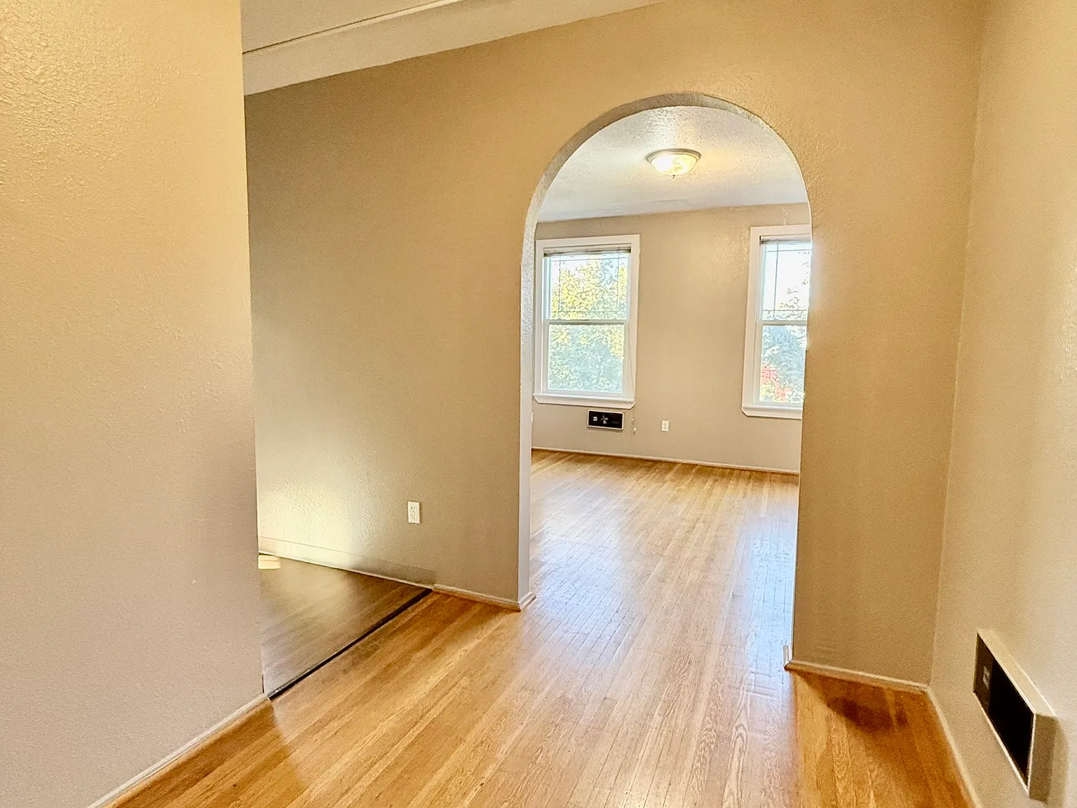 816 S 8th Street — Photo 2