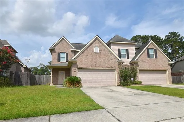 172 Nickel Loop — Photo 1