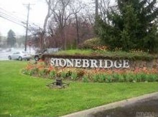 116 Redan Dr, Smithtown, NY 11787