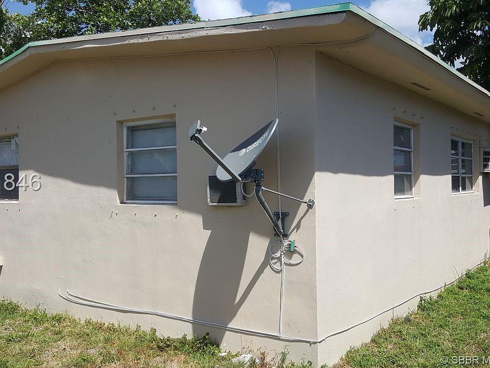 2nd image of 105 NW 10th St
