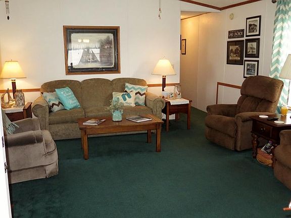 3rd image of 708 Mallard Creek Dr
