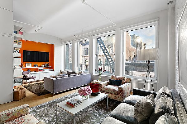 1st image of 61 E 11th St #8