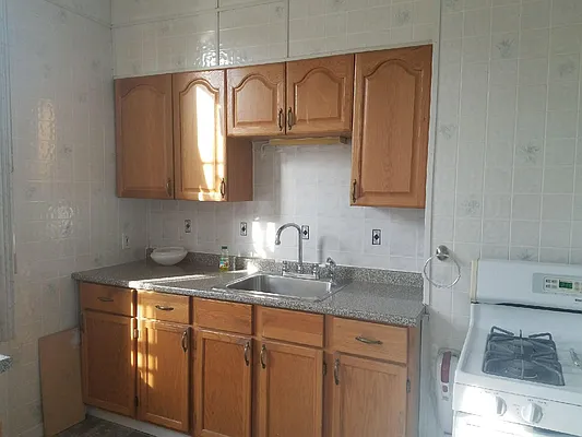 Rented by Dolores Buonocore, LREB | media 2