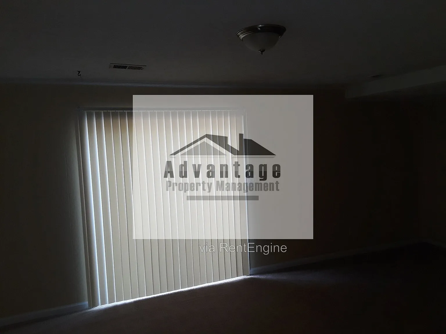 3 bed, 2.0 bath, 1276 sqft, $1,640 — Photo 4