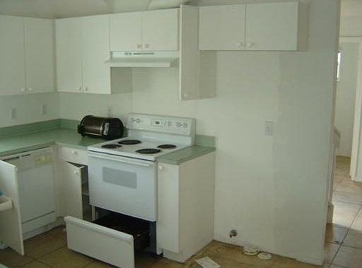 4th image of 12265 NW 1st St