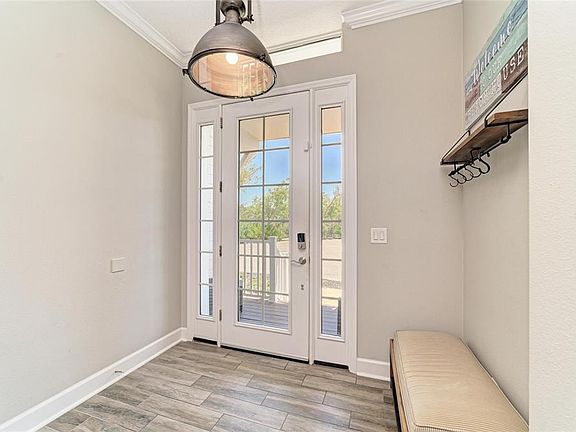 5th image of 348 Sapphire Lake Dr Unit 101