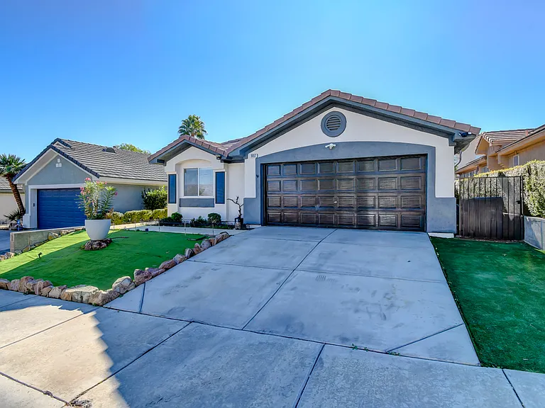 9657 Marble Peak Ct — Photo 22