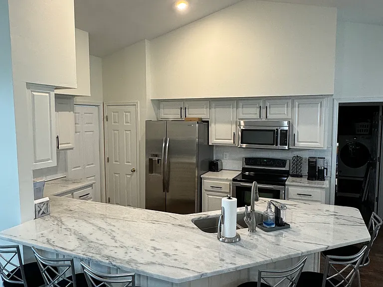 5024 Chandelle Dr — Photo 24