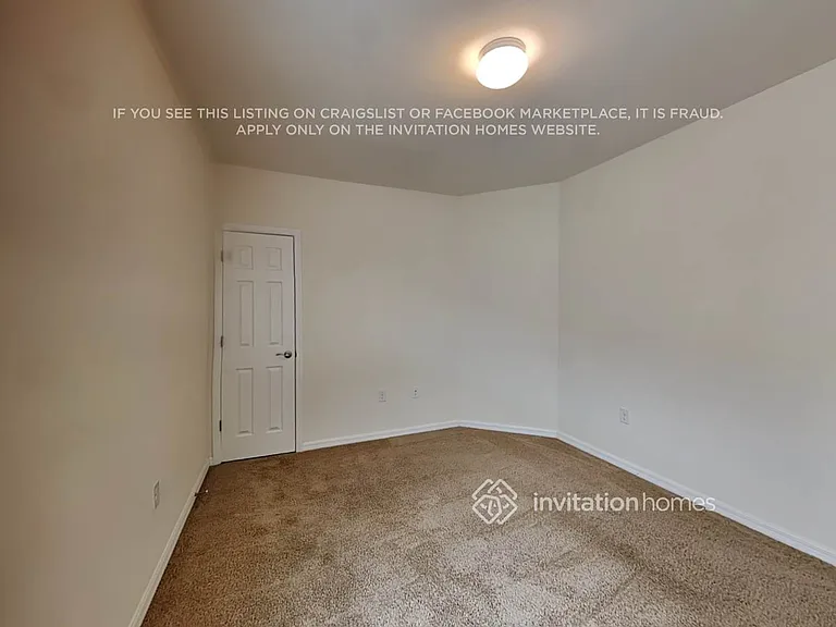 10688 Crossback Ln — Photo 13