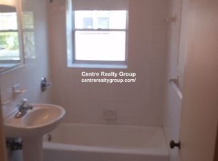 176 Church St APT 2, Newton, MA 02458