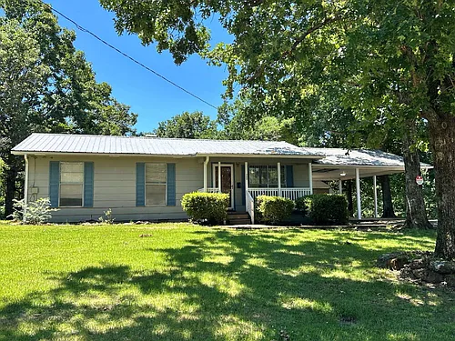 233 Branch Rd Photo 1