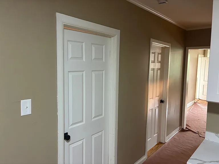 5436 S Justine St #1 — Photo 11
