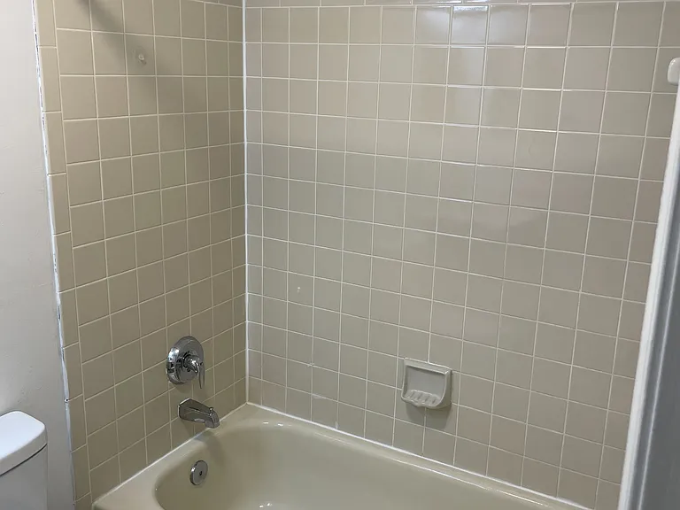 8915 Oxley Forest Ct — Photo 16
