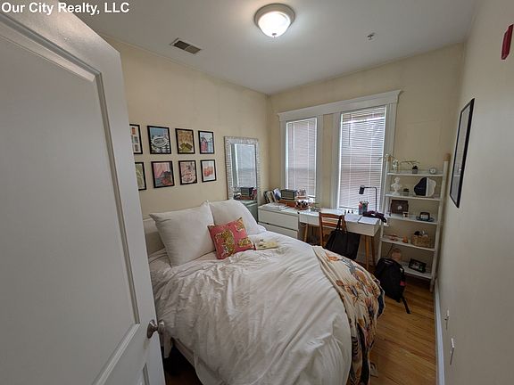 3rd image of 238 Prospect St #3C