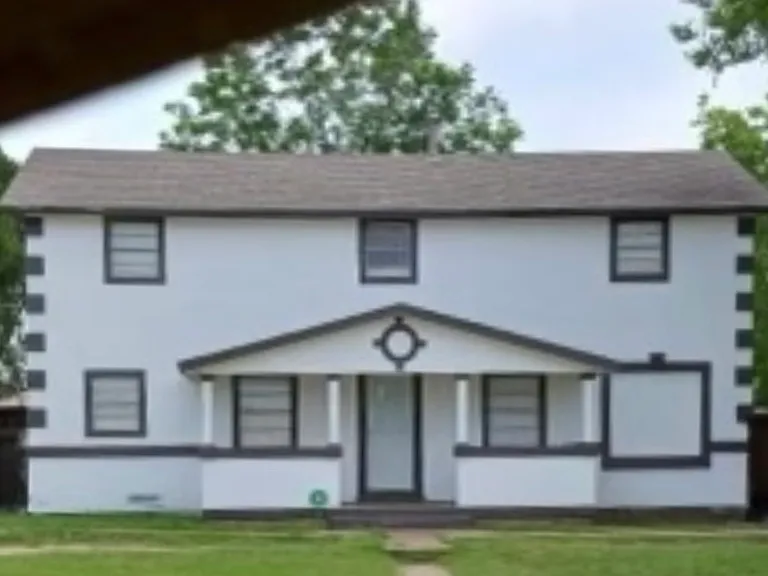 6700 Military Pkwy — Photo 1