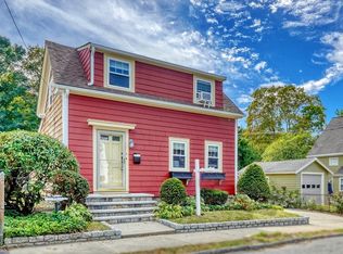 5 Avon St, Stoneham, MA 02180