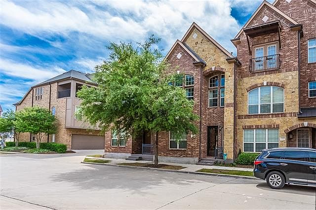 1st image of 2716 Creel Ln