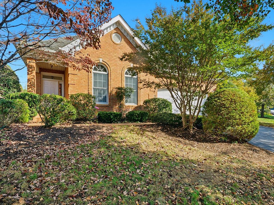 1st image of 3321 Somercroft Ct