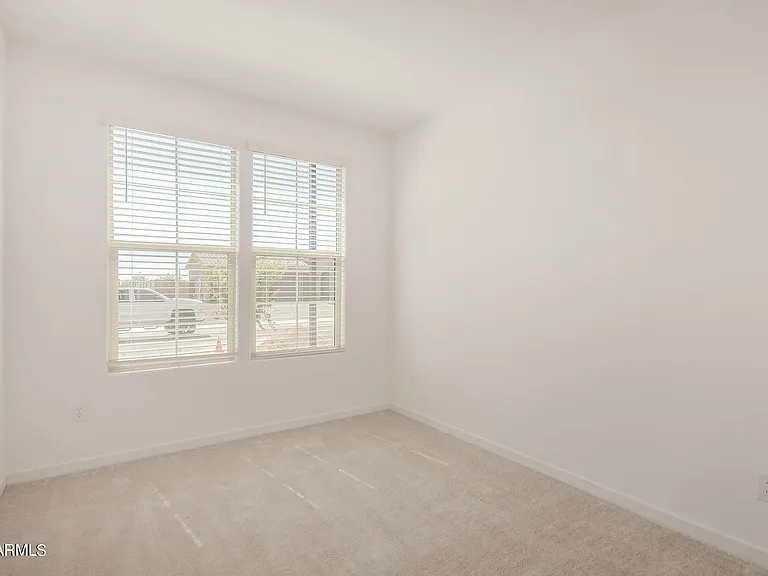 2503 S 180th Dr — Photo 24